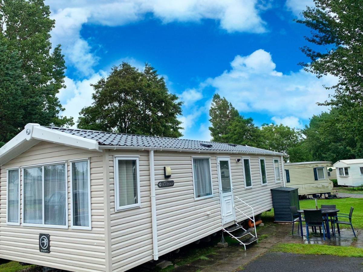 Caravan Blackpool Bagian luar foto